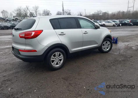2011 Kia Sportage from USA, damaged, VIN KNDPB3A28B7014748
